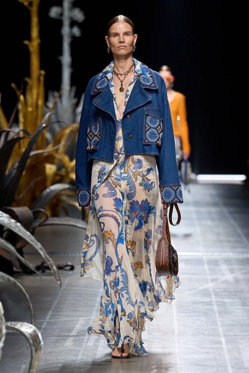 Etro Spring 2025
