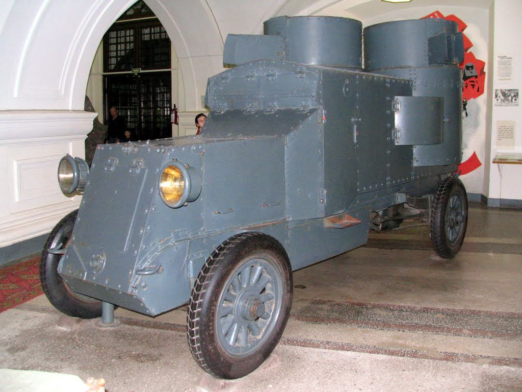 "Остин-Путиловец", он же "Русский Остин" собственной персоной. Фотография в свободном доступе.