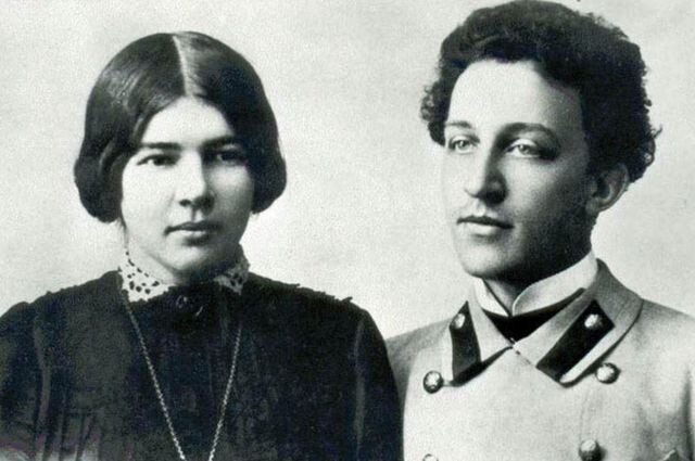 Любовь Менделеева