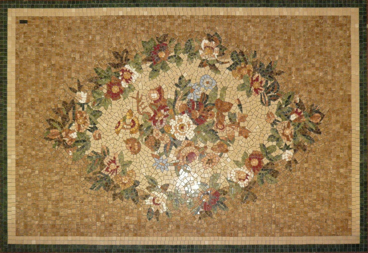 Мозаичный напольный ковер из натурального камня, искусственного камня (агломерата).