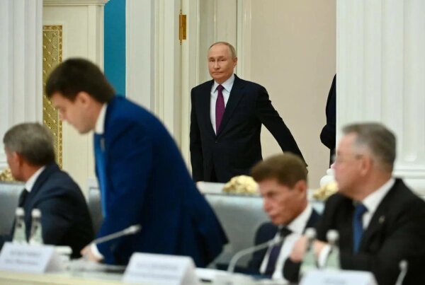 Путин проведёт 20 февраля международный телефонный разговор