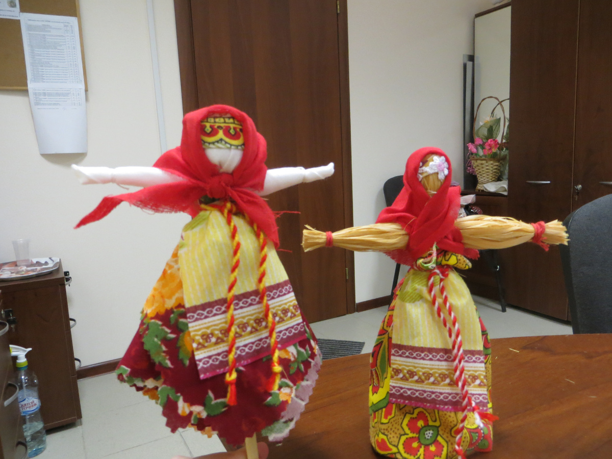 Куколки-мотанки