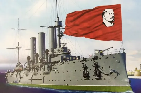 Кресер "Аврора" Из картинок Яндекса