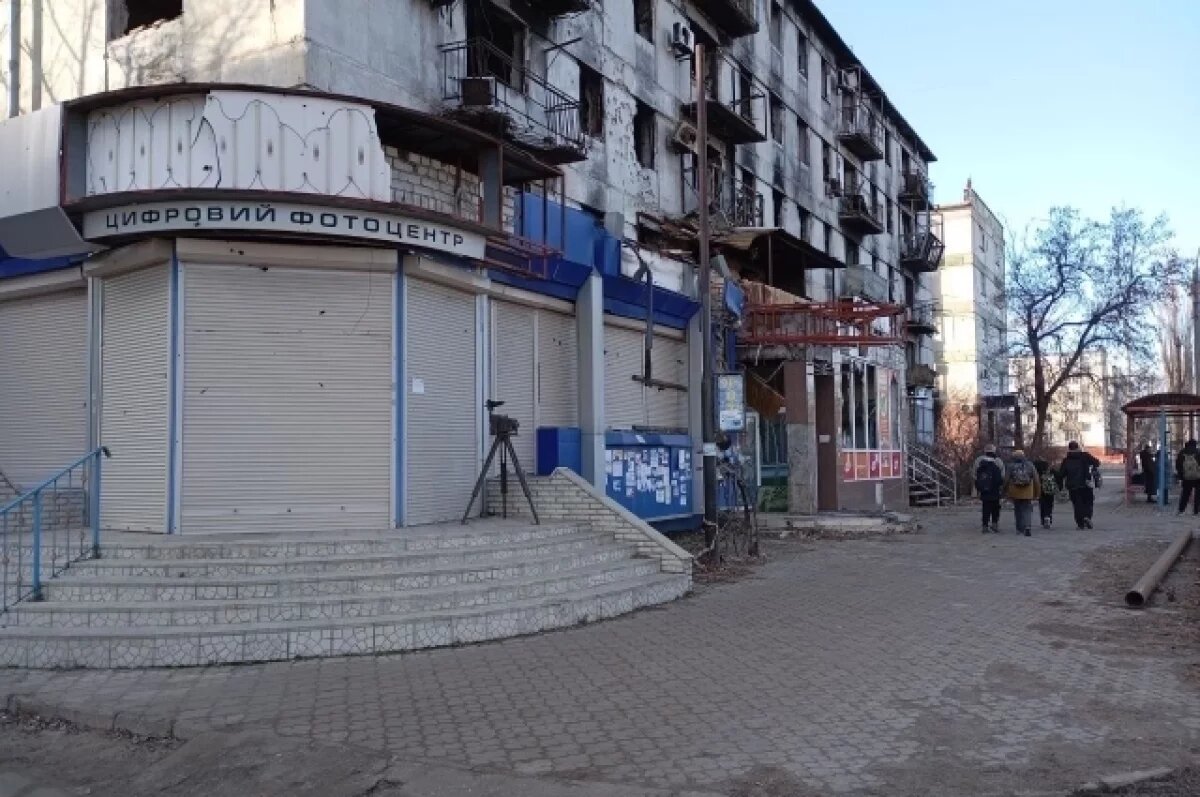    Мир без нацизма.