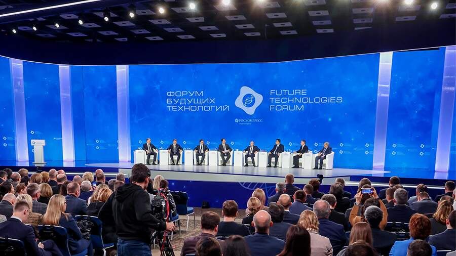    Владимир Путин приветствовал участников Форума будущих технологий