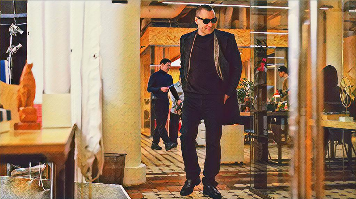 «Первый номер»: сатира на глянец или зеркало поколения?