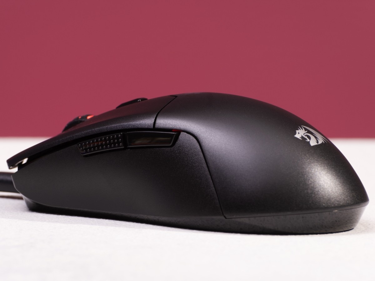    Игровая мышь Redragon Fyzu: кандидат в мастера киберспорта