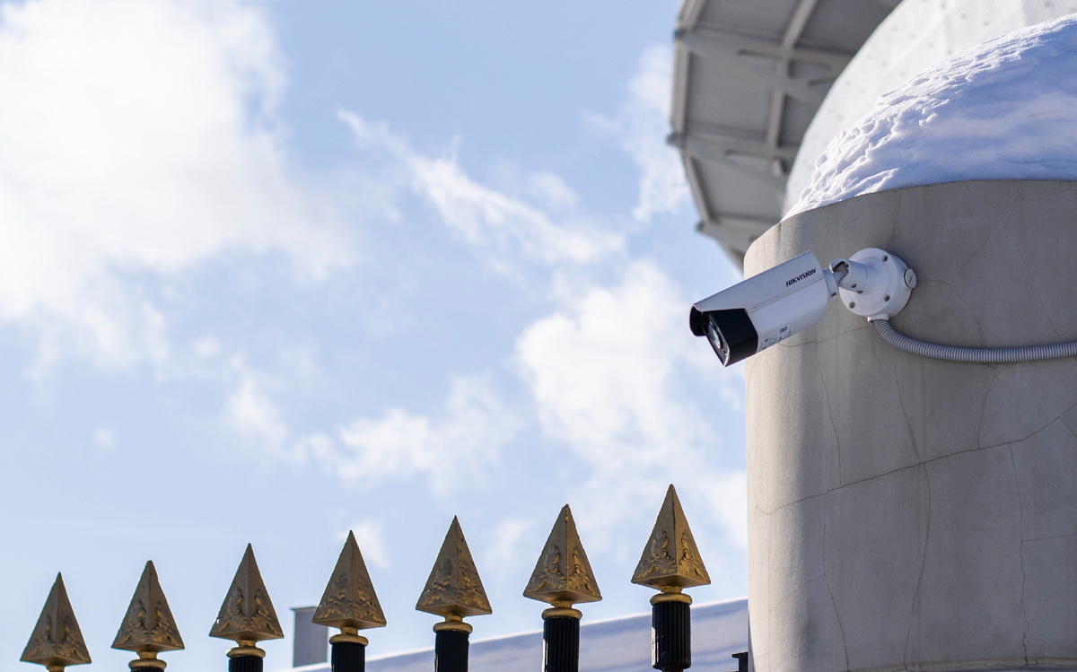 Всего в Санкт-Петербурге хотят оборудовать 8 тыс. таких камер. Фото: Алексей Тюпин © URA.RU