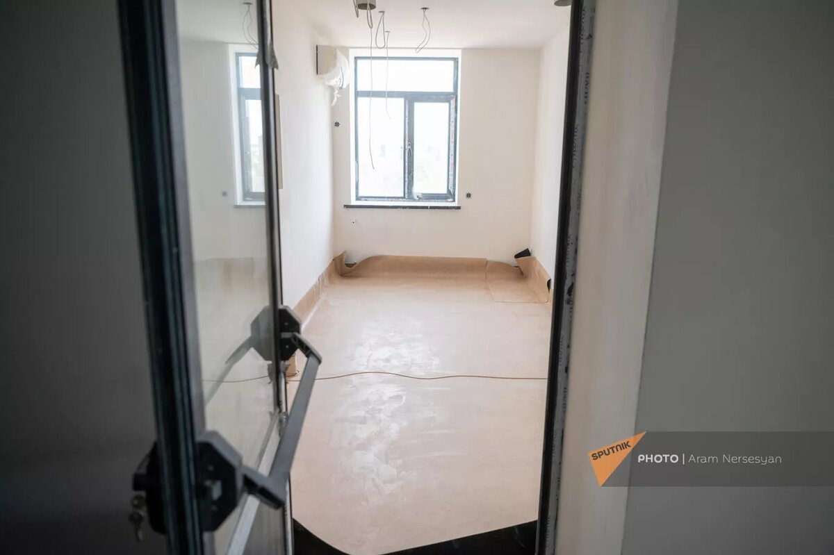 Реконструкция филиала ГНКО Национальный центр по контролю и профилактике заболеваний в Арташате - Sputnik Армения, 1920, 20.02.2025
© Sputnik / Aram Nersesyan