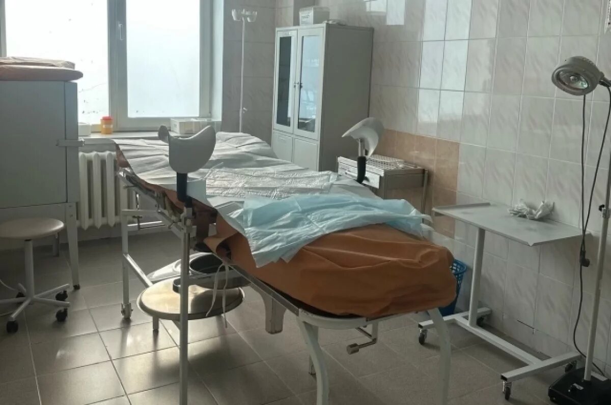    Новосибирске врачи помогли родиться малышу, которого 5 раз обвила пуповина