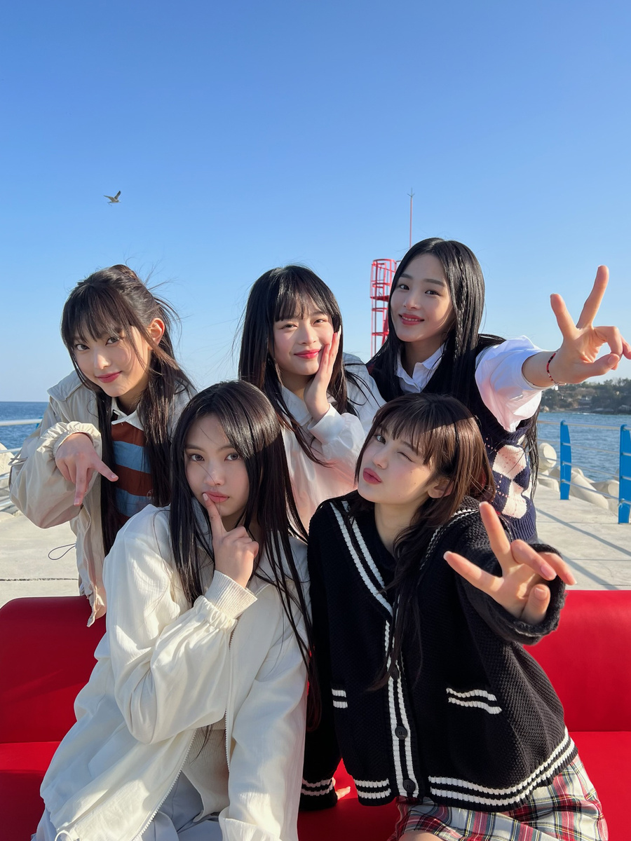    NewJeans (NJZ)Соцсети