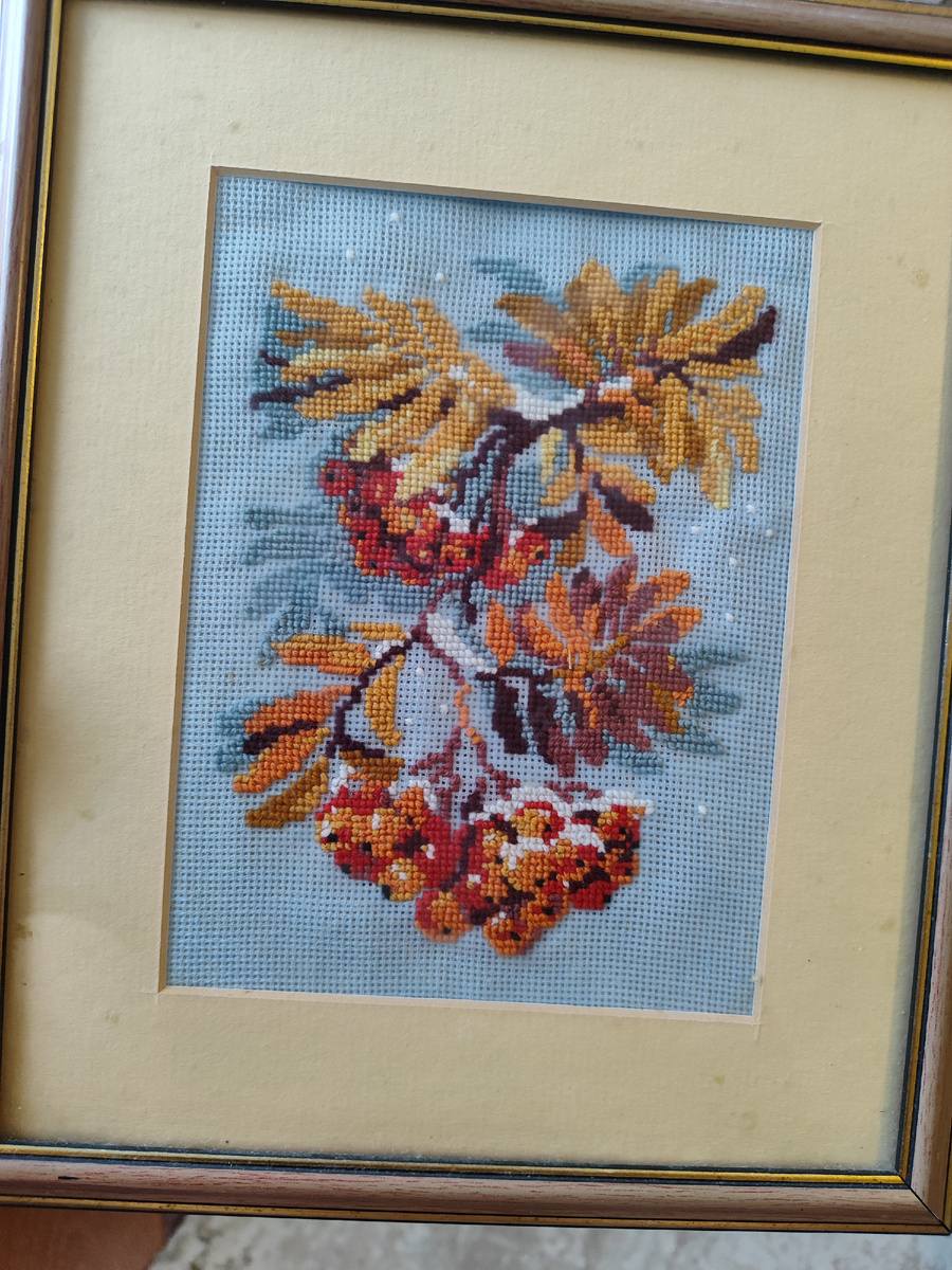 Вышивке 28 лет