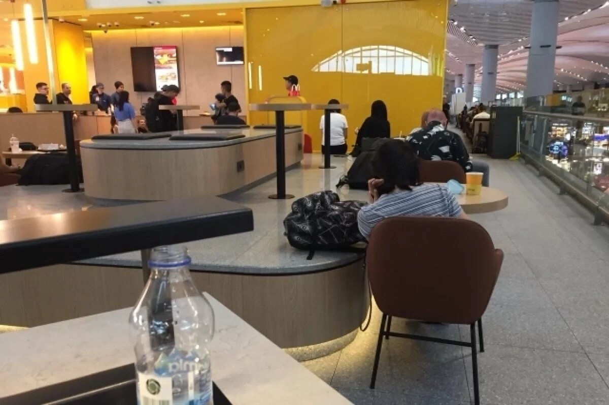    В Омске авиакомпания объяснилась за лотерею на места в самолёт