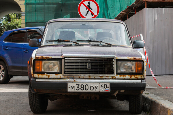 В России бум продаж на подержанные машины. Что берут?