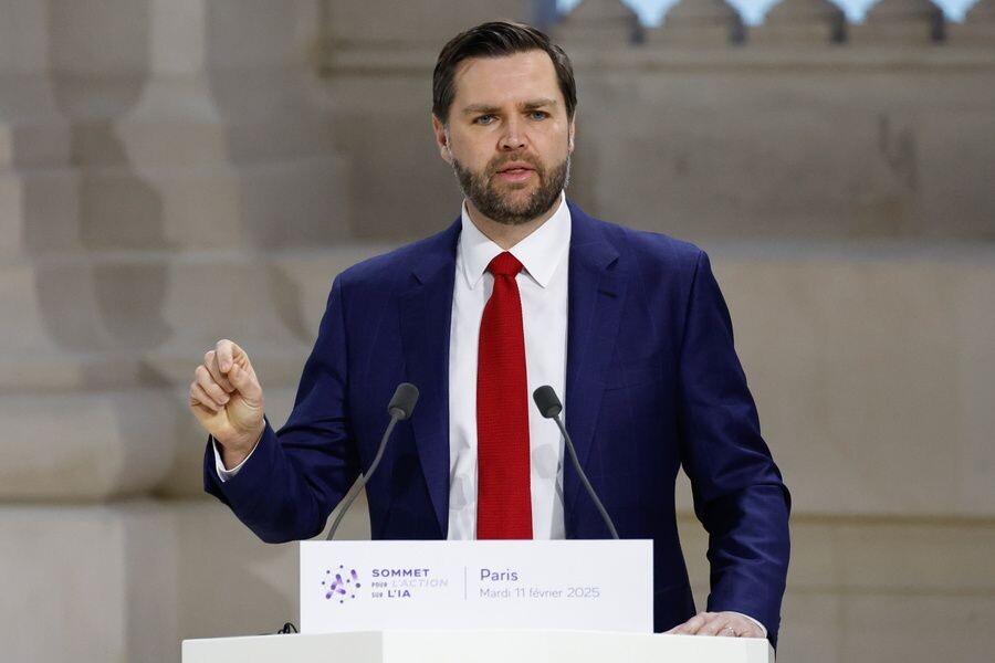    Джей Ди Вэнс / Источник: © MOHAMMED BADRA/ЕРА/ТАСС