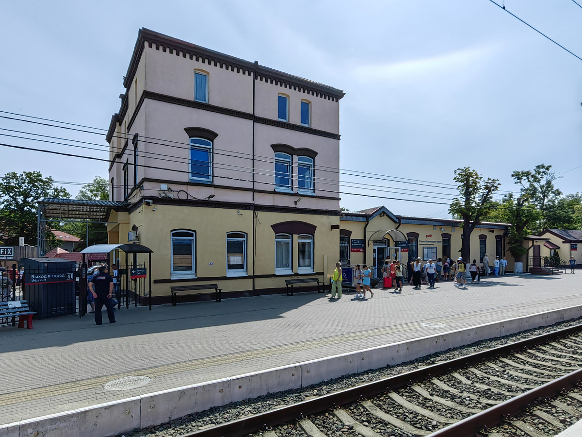 г. Зеленоградск (бывш. Кранц). Здание железнодорожного вокзала в 2023 году. Конец 19 века