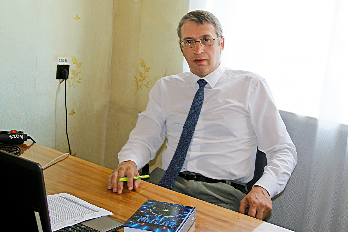 Саша Русский, член СП ДНР, лауреат и победитель Международных и региональных литконкурсов, журналист. Фото предоставлено автором.