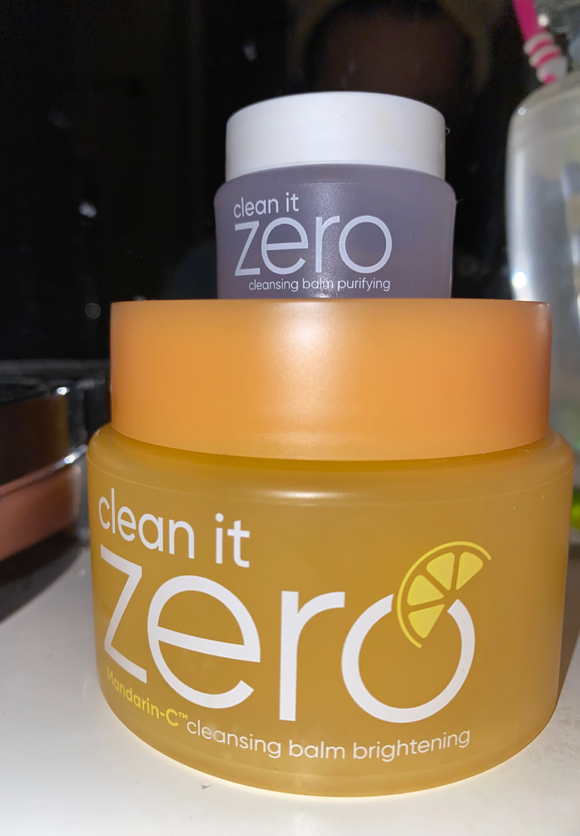 Сверху - миниатюра из набора, тоже классный вариант