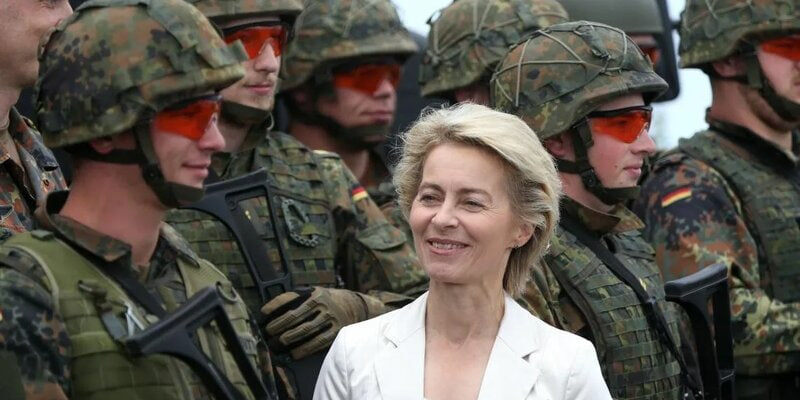 Урсула фон дер Ляйн активно выступает против мирных переговоров