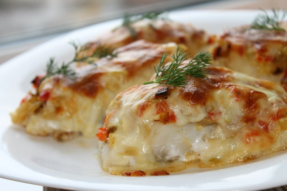 Фото с сайта: https://pic.rutubelist.ru/video/59/bf/59bf6a3cdc99c55fa403e94f50e29093.jpg