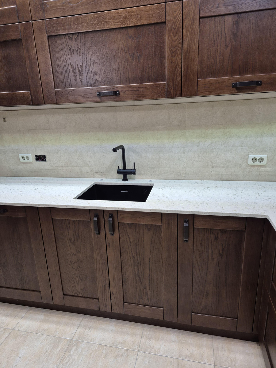 столешница из кварцевого агломерата