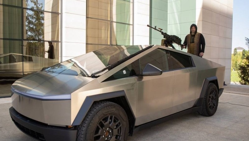 Рамзан Кадыров на  машине