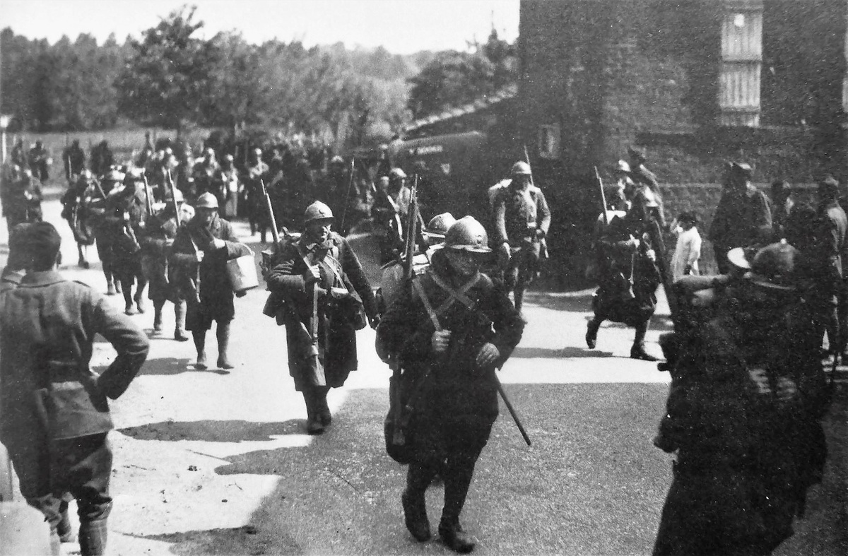 Французские солдаты в период «Странной войны», 1939 год.