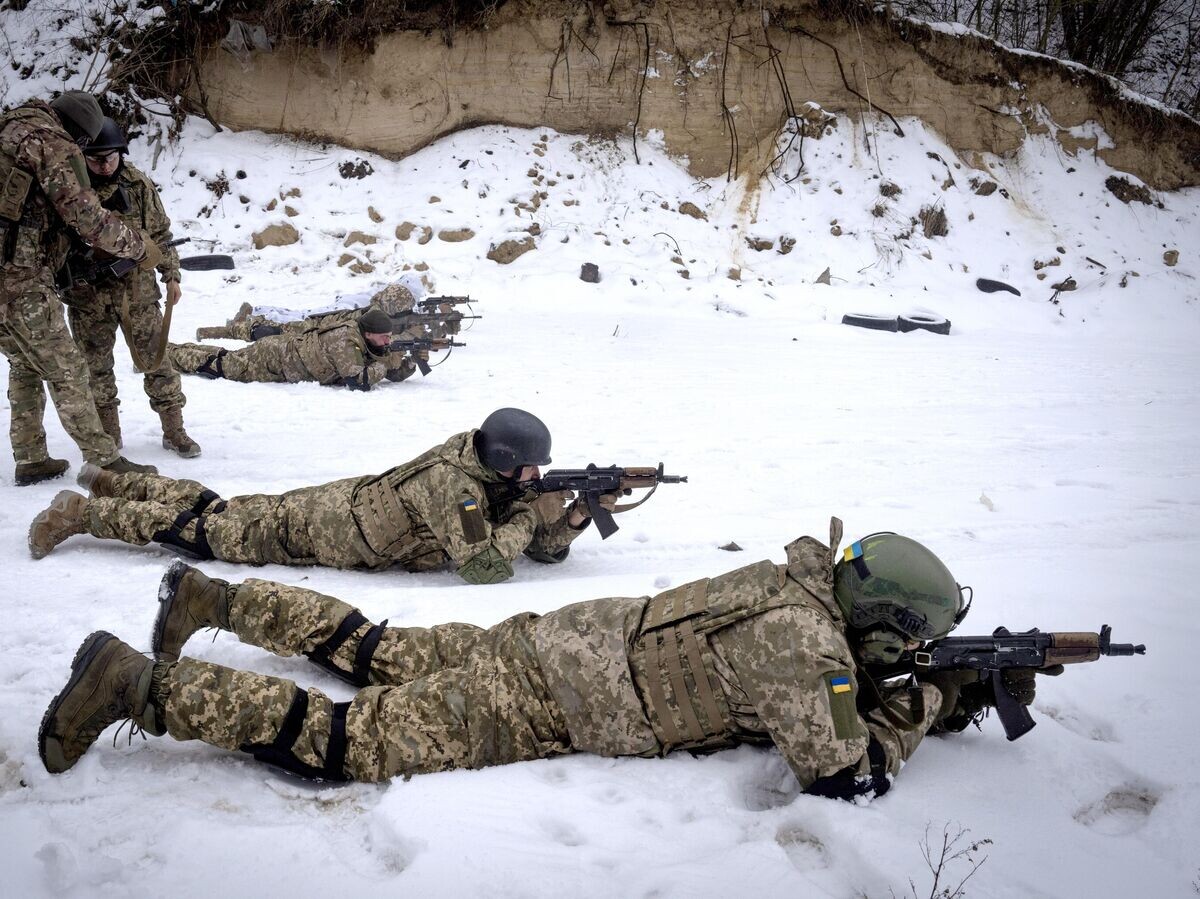   Подготовка украинских солдат© AP Photo / Efrem Lukatsky