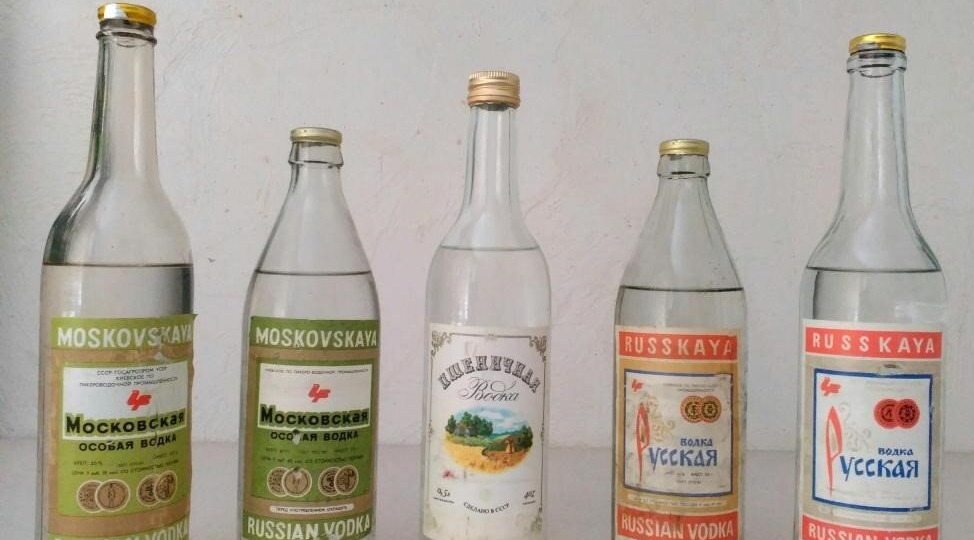 История водки: от алхимии до больших денег