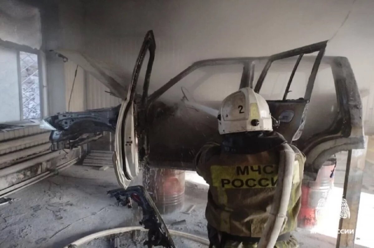    Почти 25 квадратных метров охватил огонь