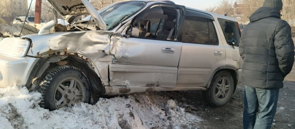    ДТП с маршруткой в Барнауле. Источник: "Инцидент Барнаул"