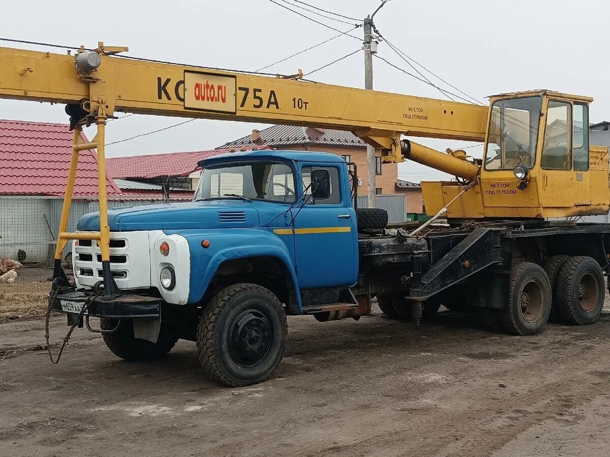 Автокран на базе ЗИЛ-133ВЯ