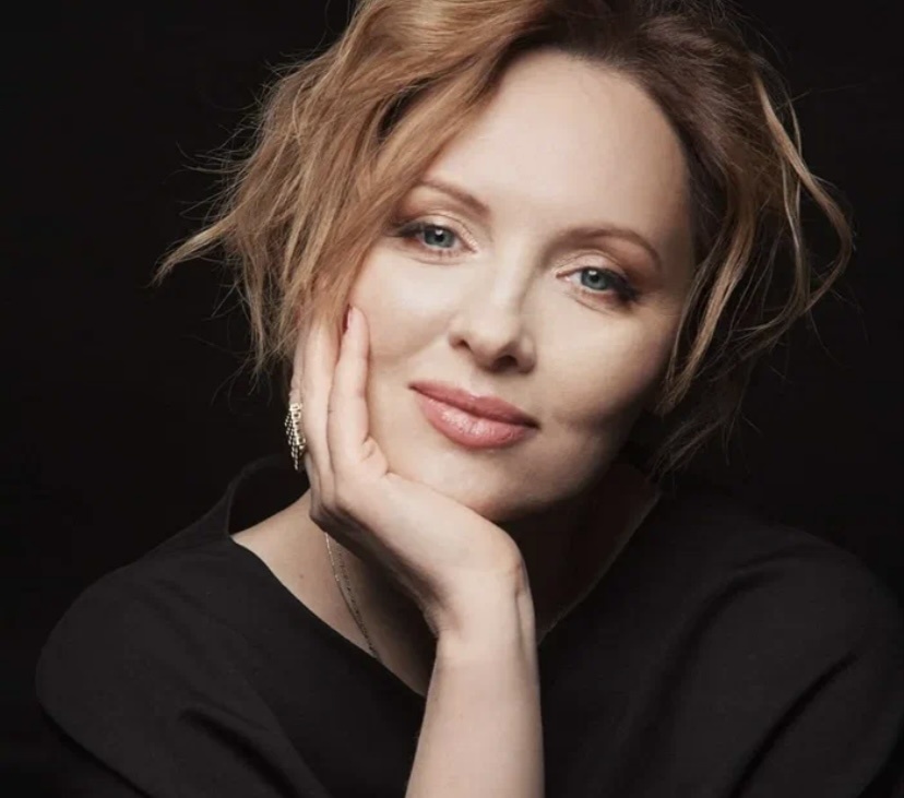 Актриса Елена Ксенофонтова 