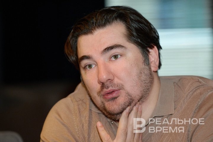 «Мы идем в среднем по рынку, вопрос в том, как ты работаешь со своим персоналом», — говорит Нурислам Шарифулин. Динар Фатыхов / realnoevremya.ru