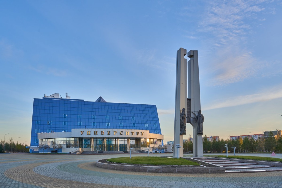    СурГУ на второй строчке рейтинга лучших вузов УрФО