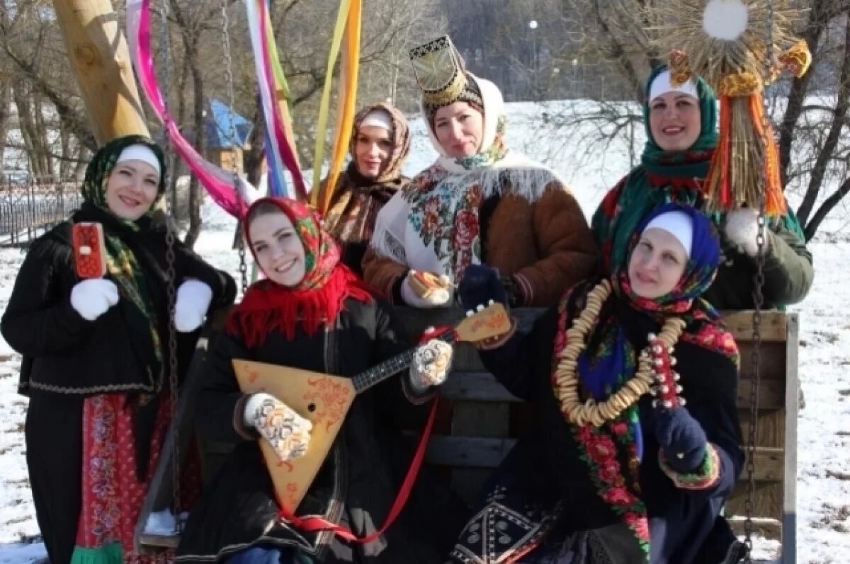    Забавы молодых, тёщины блины.