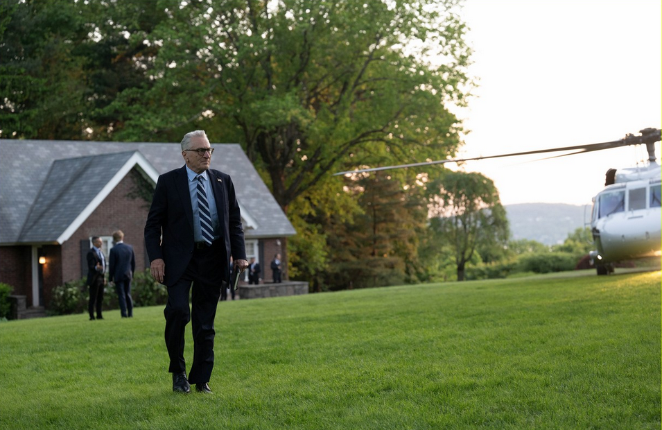 Листайте кадры.