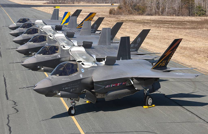 Истребители F-35./ Фото: topwar.ru