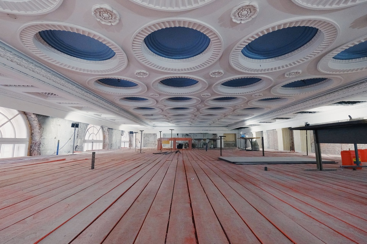 Световые фонари были зашиты во время ВОВ. Фото: Дмитрий Егоров/Пресс-служба ВТБ