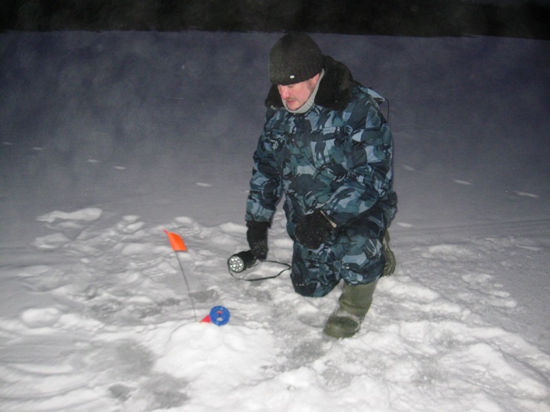 Лучше установить жерлицы затемно