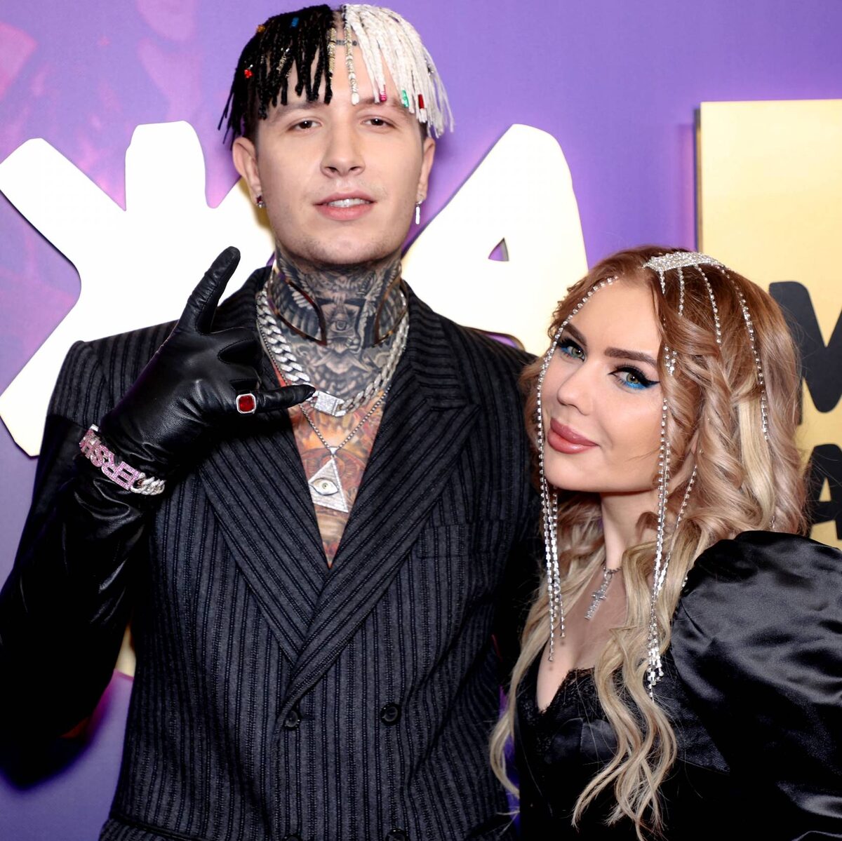    Евгений Ершов и Карина Кросс. Апрель 2021 годаPersonastars