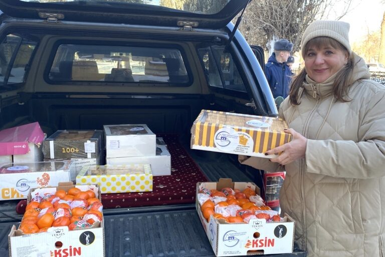    Общественная палата Оренбуржья передала в военный госпиталь подарки бойцам спецоперации Марина Шарт