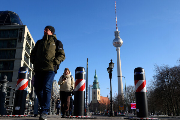 Lisi Niesner/Reuters  