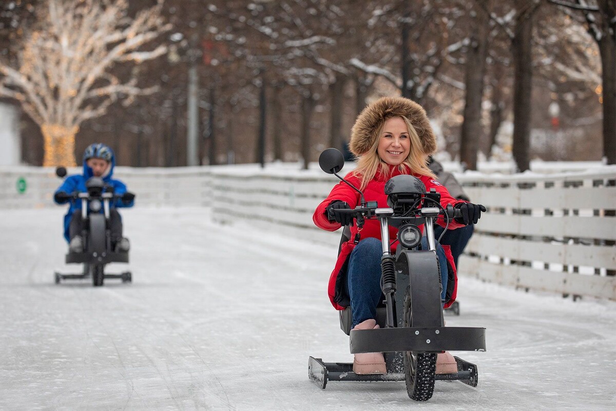    Парк Горького приглашает покататься на оригинальном транспорте