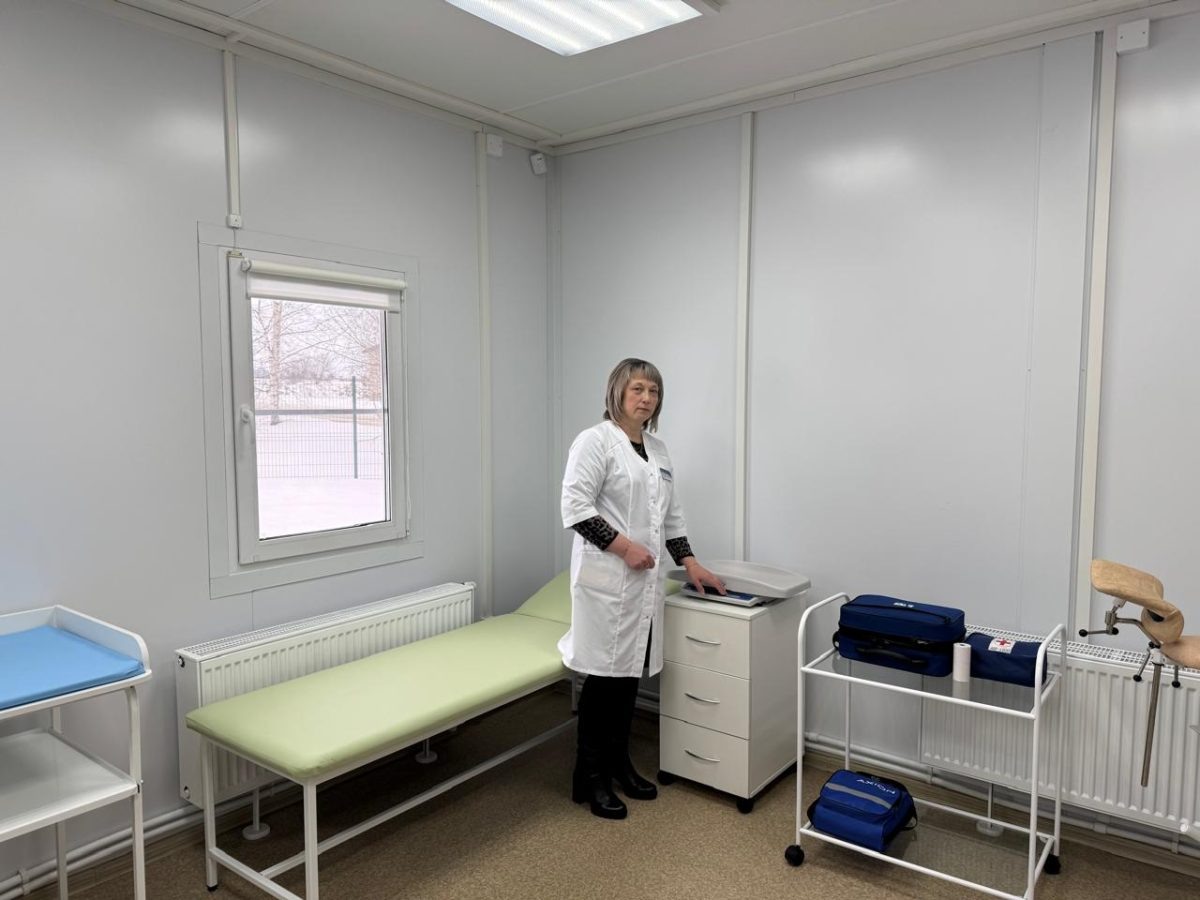    В деревне Большая Арья Уренского округа торжественно открыли новый фельдшерско-акушерский пункт