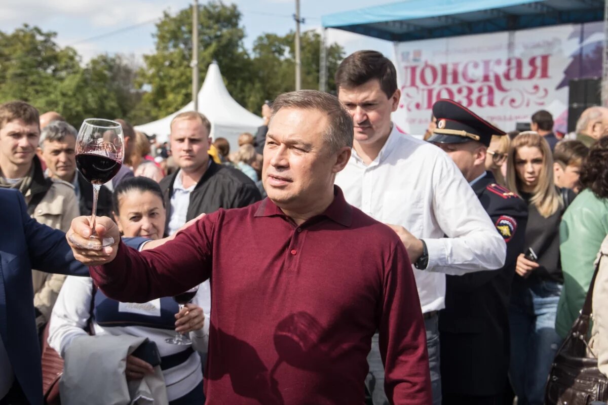    Экс-замгубернатора Дона Гончарова задержали за превышение полномочий