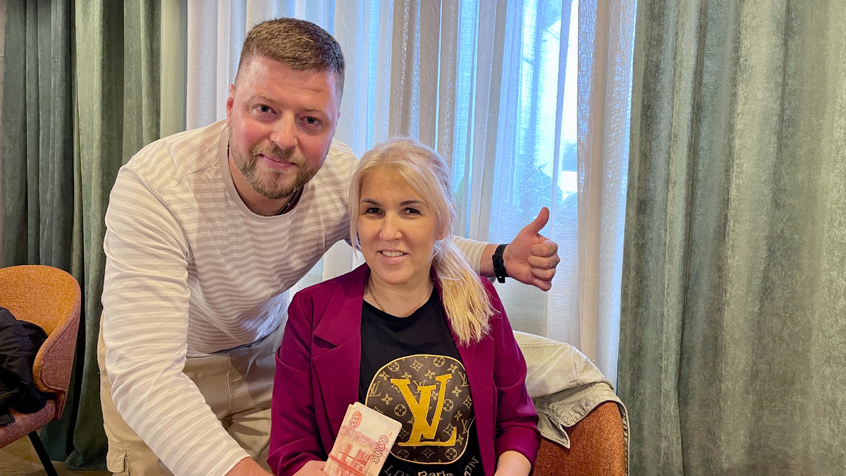 Бизнес-брокер Иван Боченков на одной из сделок по продаже готового бизнеса