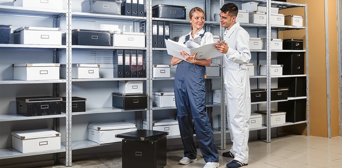 Металлические стеллажи фото в интерьере архива - магазин Стеллажин