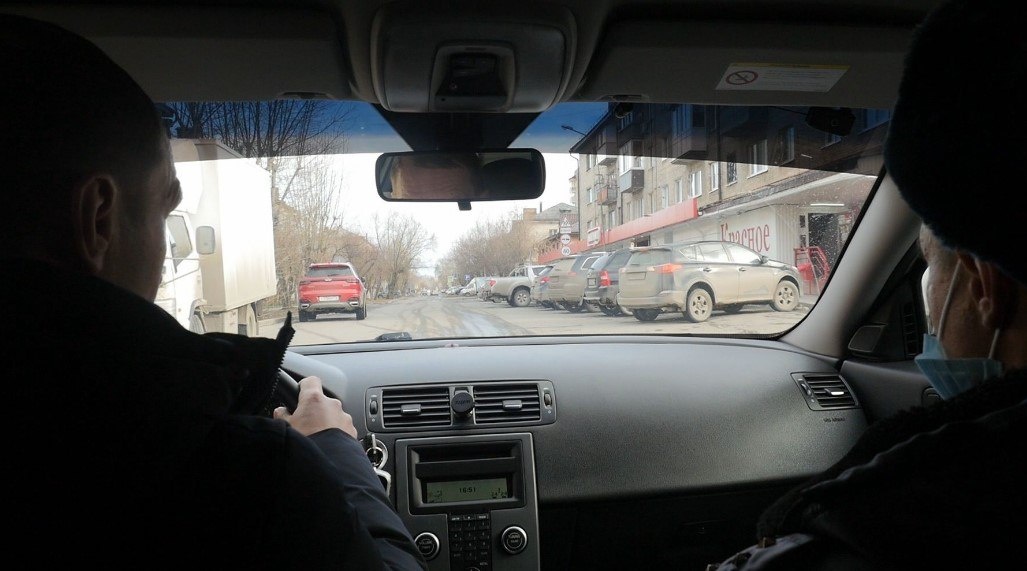Я за рулем, инспектор рядом