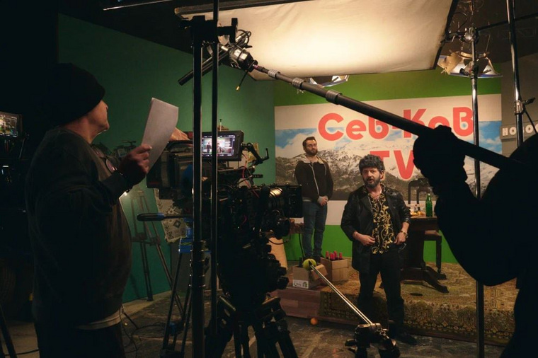 В фильме появится экспрессивный ведущий «Сев-Кав ТВ» Жорик Вартанов. Фото: предоставлено пресс-службой ТНТ